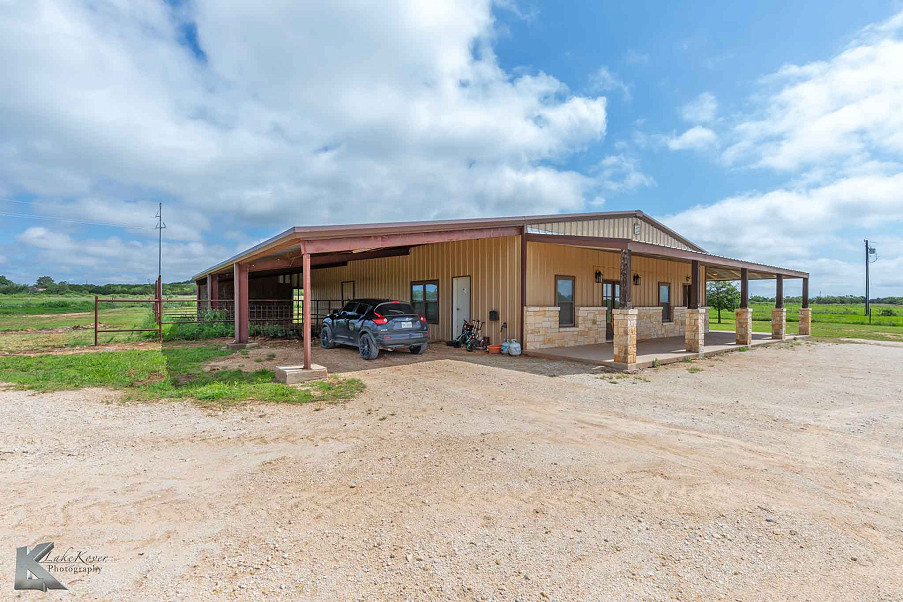 2574 CR 162, Ovalo, TX Photo
