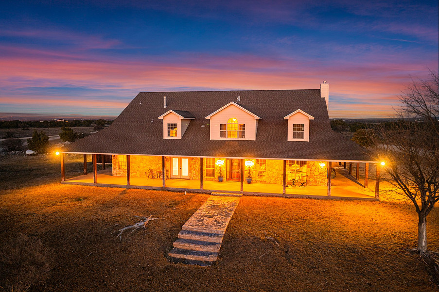 2799 Ridge Lane, Christoval, TX Photo