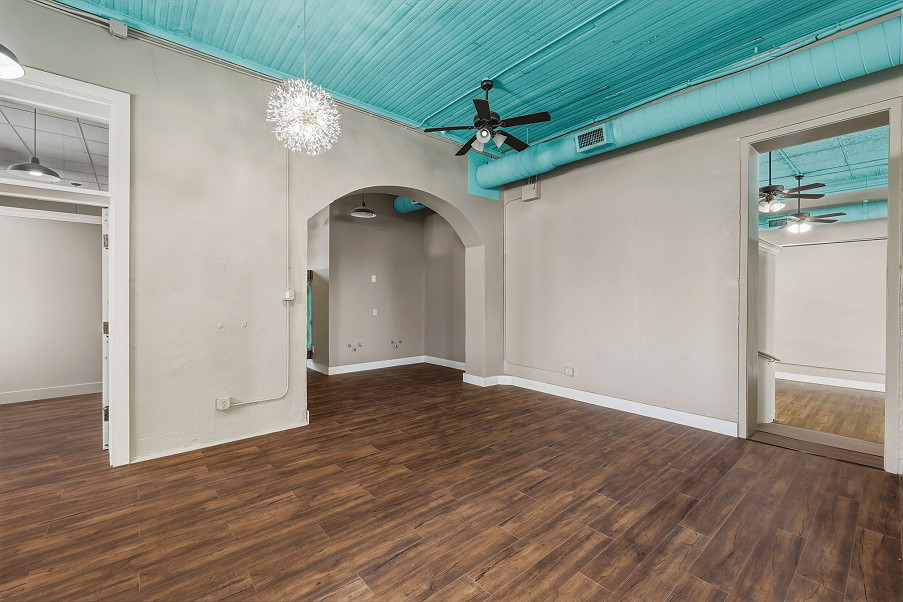 318 N Chadbourne Street Photo