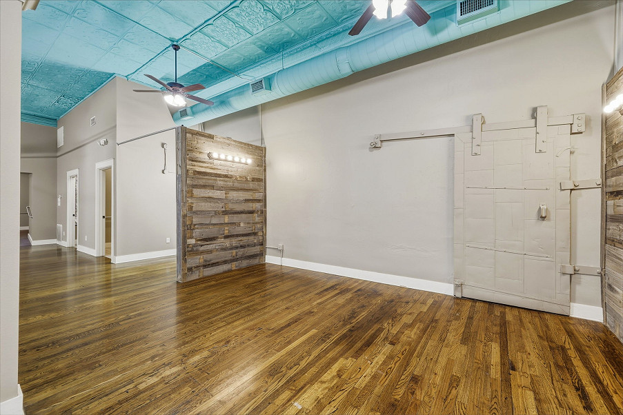 322 N Chadbourne Street Photo