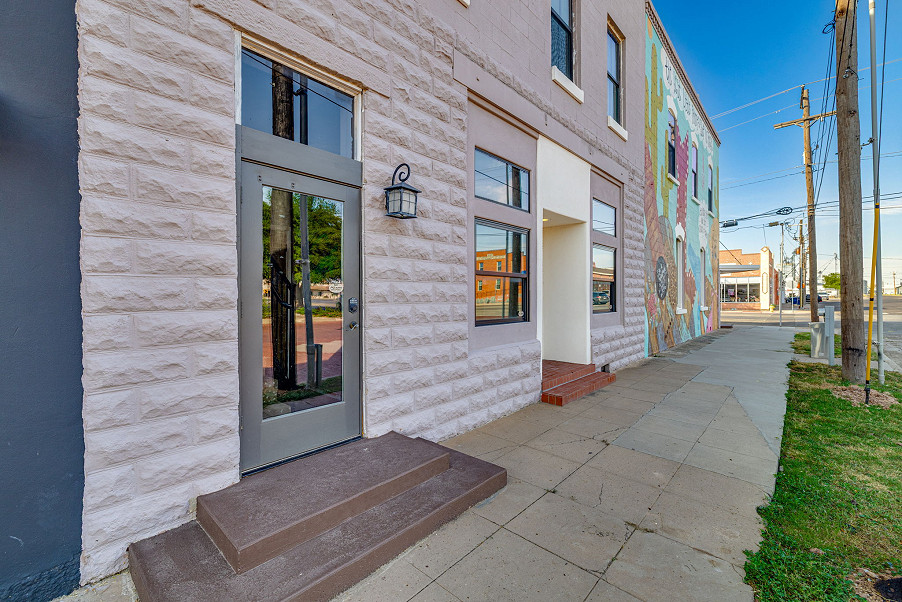 322 N Chadbourne Street Photo