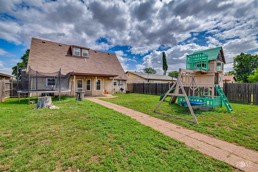 313 E 44th St, San Angelo, TX 76903 Photo