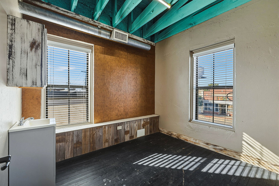 322 N Chadbourne Street Photo