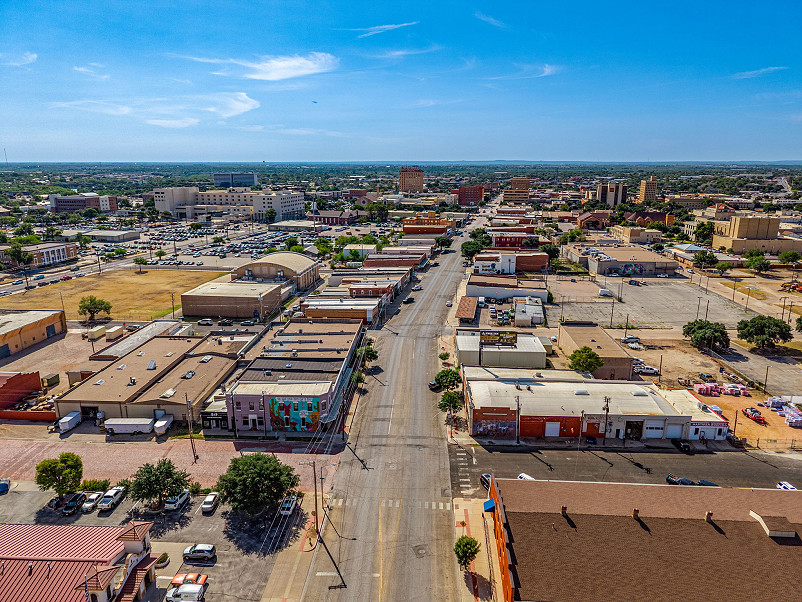318-322 North Chadbourne Street Photo