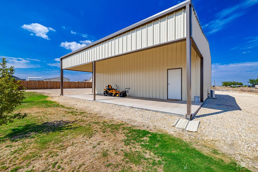 5292 Grey Wolf Lane, San Angelo, TX 76901 Photo