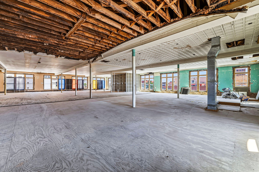 25 S Chadbourne Street, San Angelo, TX 76903 Photo