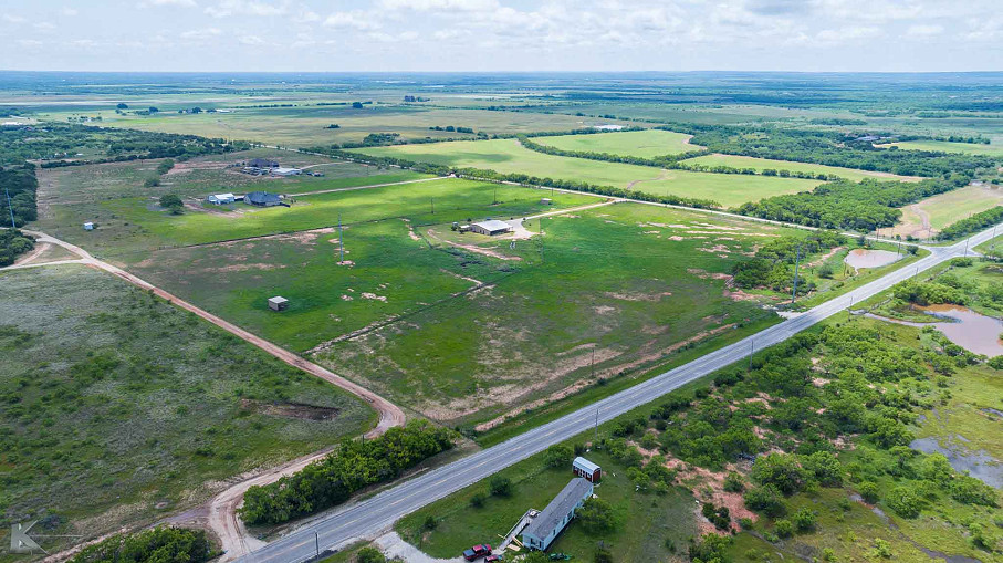 2574 CR 162, Ovalo, TX Photo